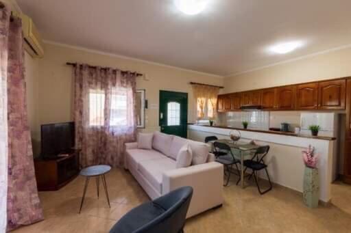 Sofis Private House With Big Garden Apartment Alykes Potamou Luaran gambar